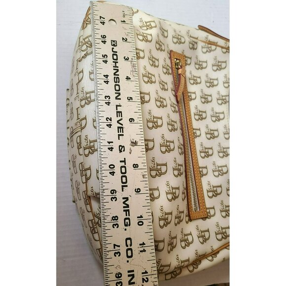 Dooney and Bourke Hobo Bag Collins East West 1975 Signature Ivory Brown *READ* - Picture 15 of 16